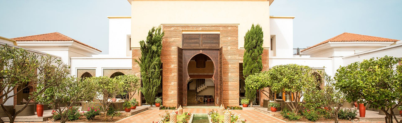ROBINSON Agadir in Marokko mit orientalischer Architektur, Innenhof und Gartenanlage